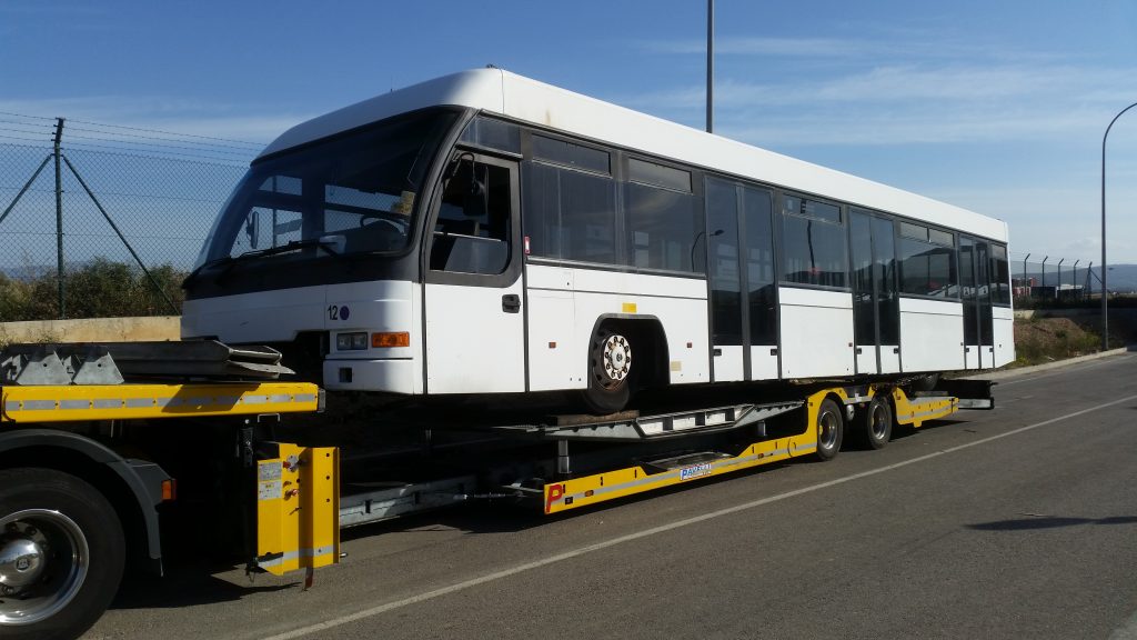 Cami&oacute;n especializado para transportes especiales